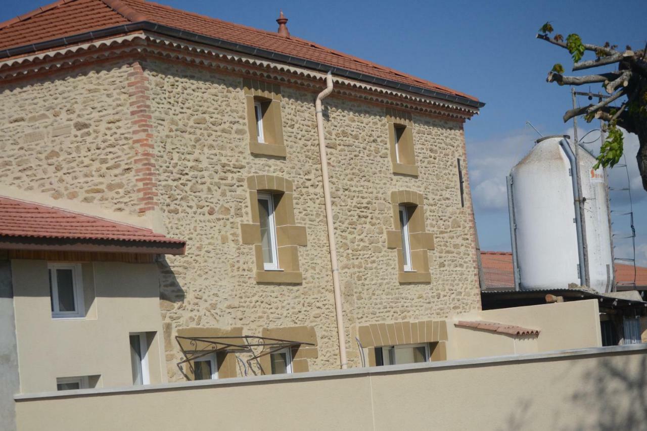 Gite Les Pins Montchenu Luaran gambar
